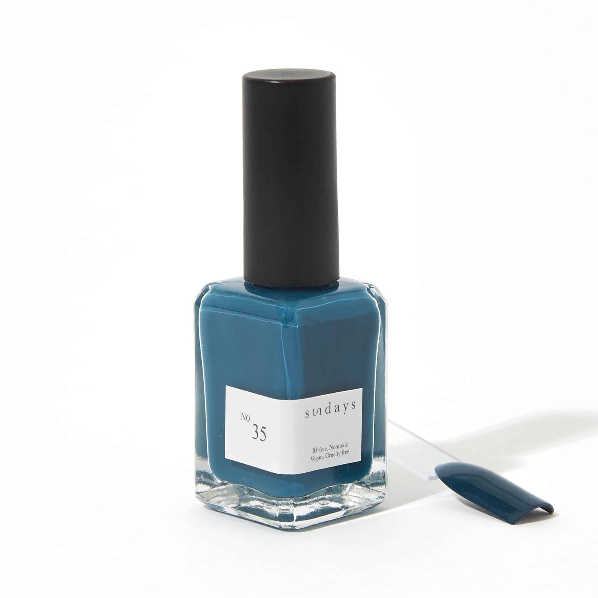 Non-toxic nail polish in royal blue