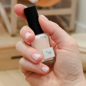 15 Top Picks: Neutral Nail Polish for the Ever Stylish