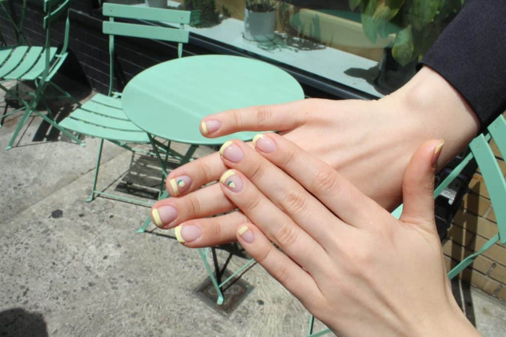 The Importance of Top Coat and Base Coat for Healthy, Long-Lasting Nails